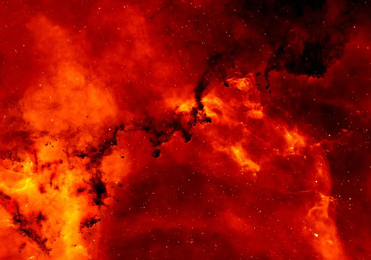 How to Use a Telescope in Light-Polluted UK Skies: A Beginner's Guide
